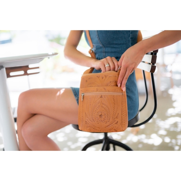 Ropin West Sling Crossover Bag - Picture 2 of 3